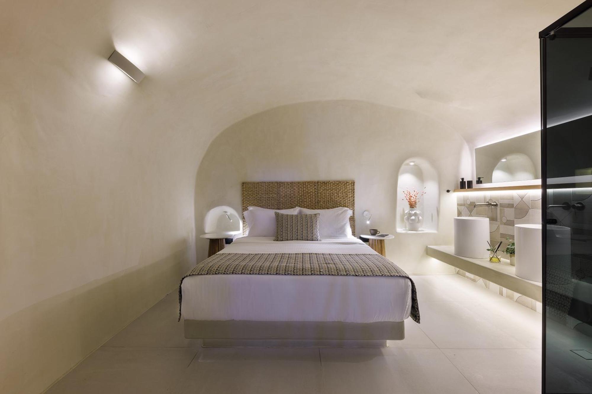 Annouso Villa With Hot Tub By Caldera Houses Oia  Ngoại thất bức ảnh